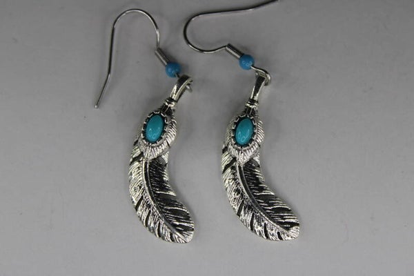 Veer Met Gekleurd Steentje - Oorbellen