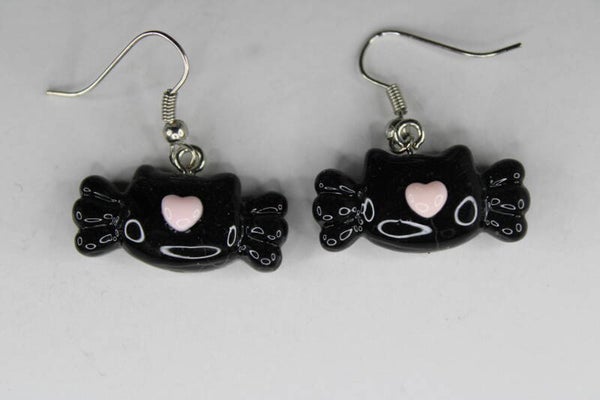 Kattenkop Met Snorharen En Hartje - Oorbellen Dieren