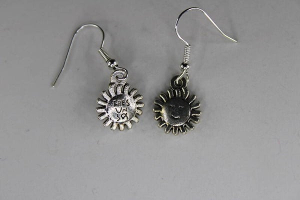 Zon Met Tekst/Gezichtje - Oorbellen