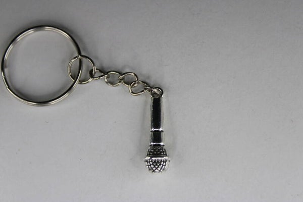 Zilveren Zang Microfoon - Sleutelhanger