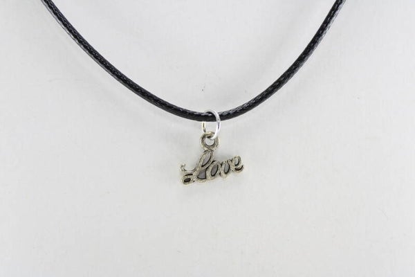 "Love" Hanger - Ketting Dream Tekst