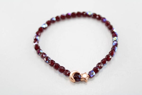 Granaat Armband Met Maan En Ster Divers - Armband Kralen