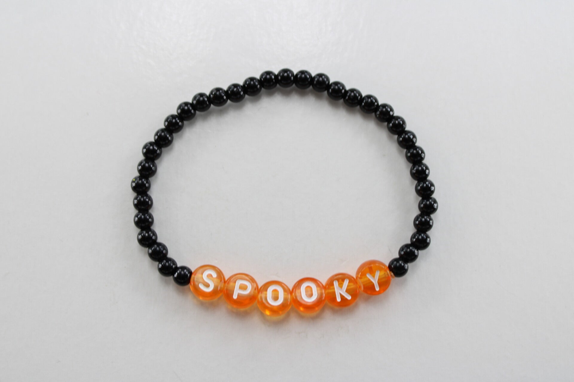 Spooky Divers - Armband Kralen Tekst