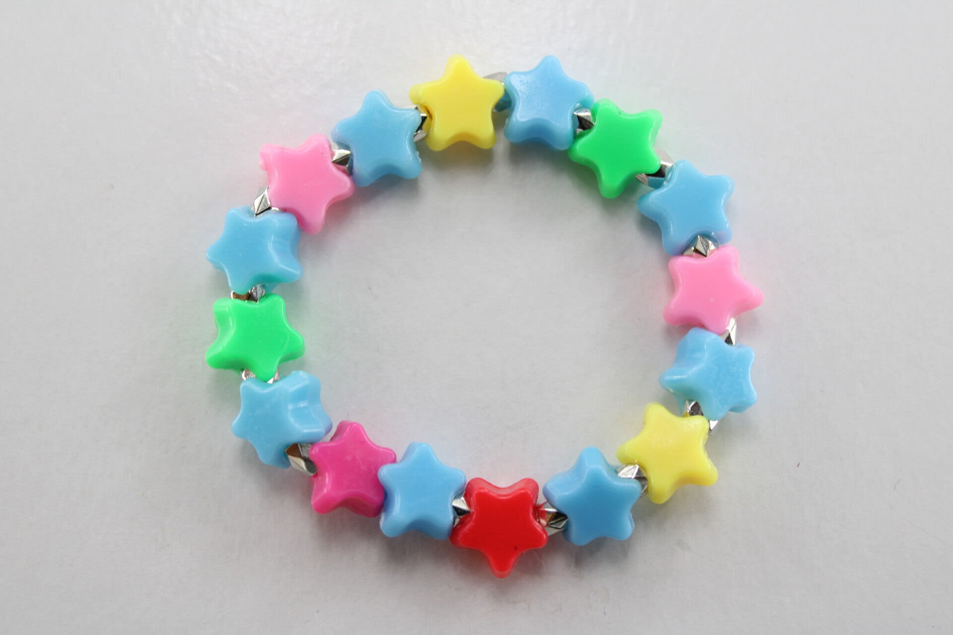 Peuter/Kleuter Armband Regenboog Sterretjes Divers - Armband Kralen