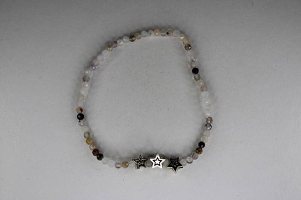 Kleine Wit/Doorzichtige Natuurstenen Met Drie Sterretjes - Armband