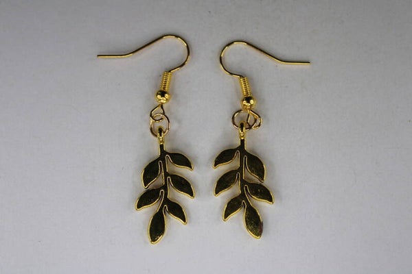 Gouden Tak Met Bladeren - Oorbellen