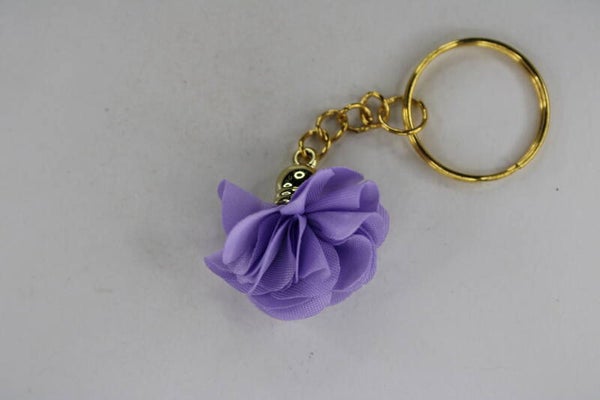 Kunstbloemen Met Gouden Knopje - Sleutelhanger