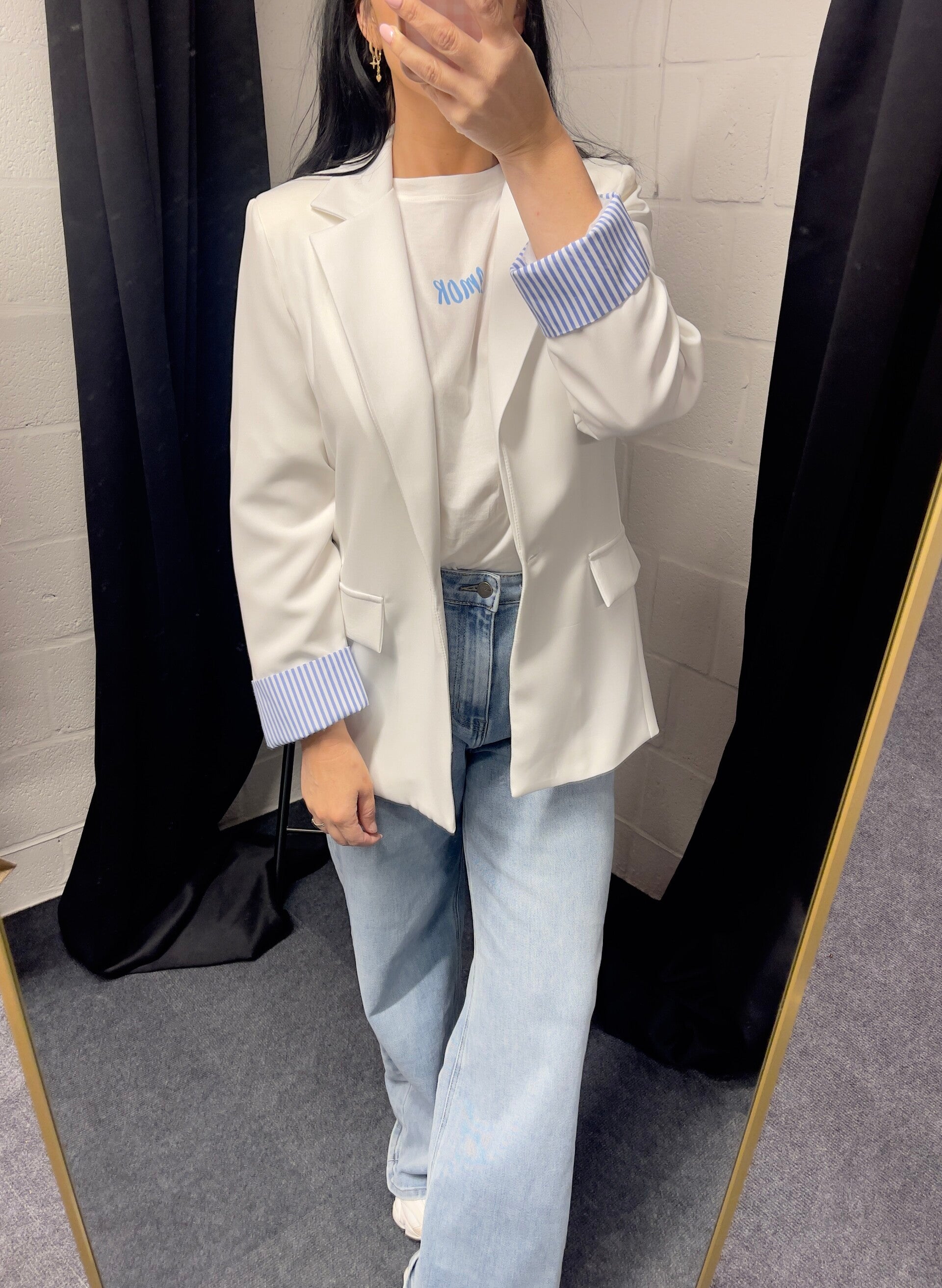 Getailleerde witte blazer