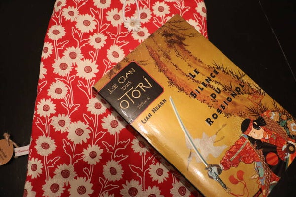 Pochette à livre "Marguerites"