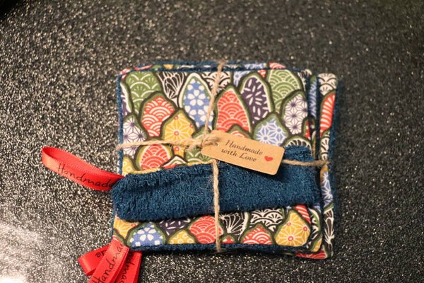 Carré démaquillant Ecailles