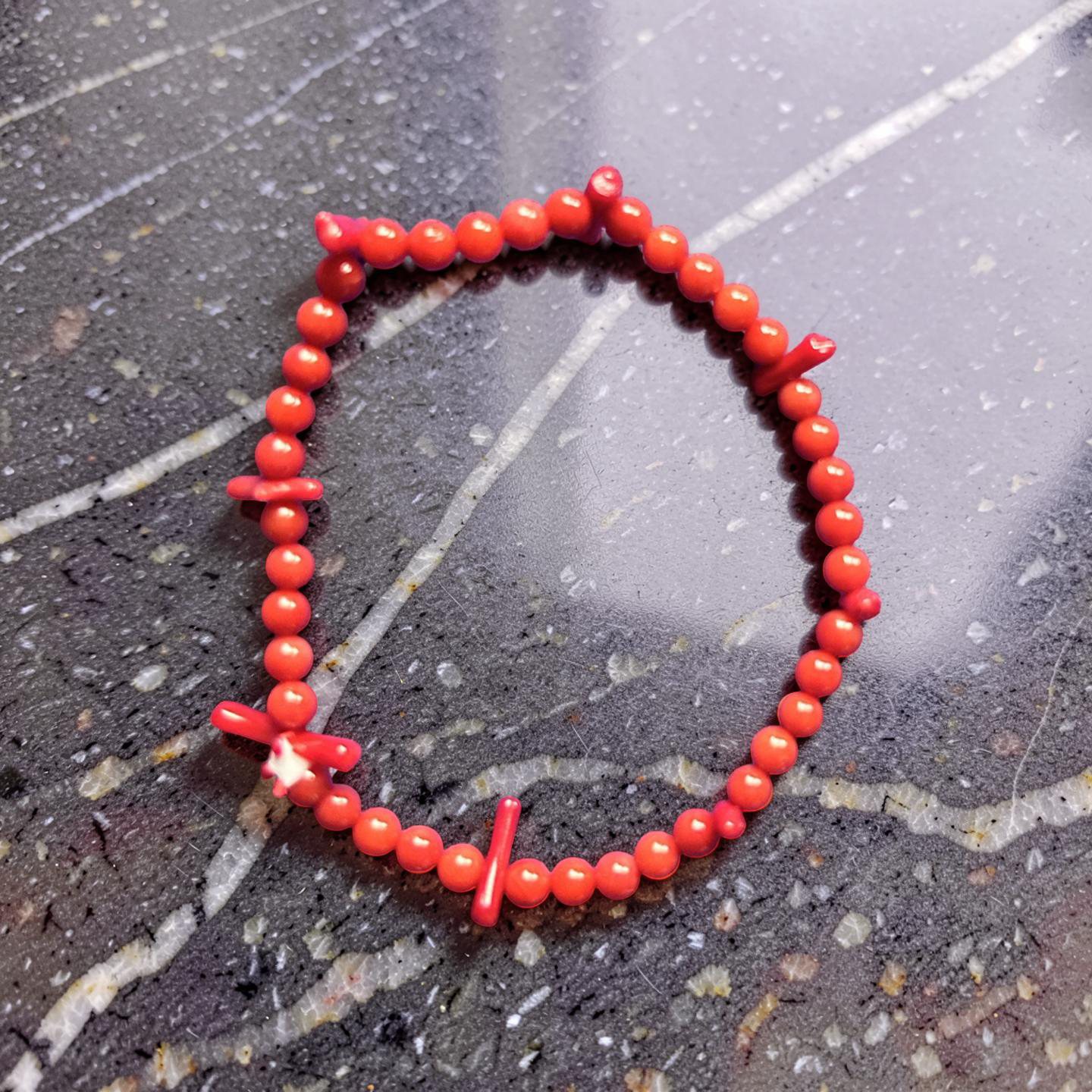 Total corallo bracciale