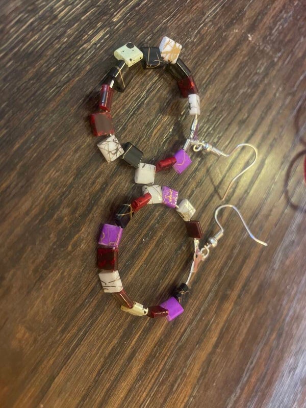 Cerchi piccoli con perline rettangolari