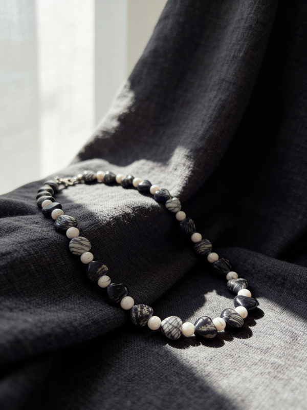 Diaspro nero cuore e aulite