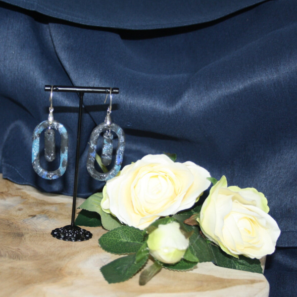 Unieke ovale oorbellen in blauw/zwart/zilver tint