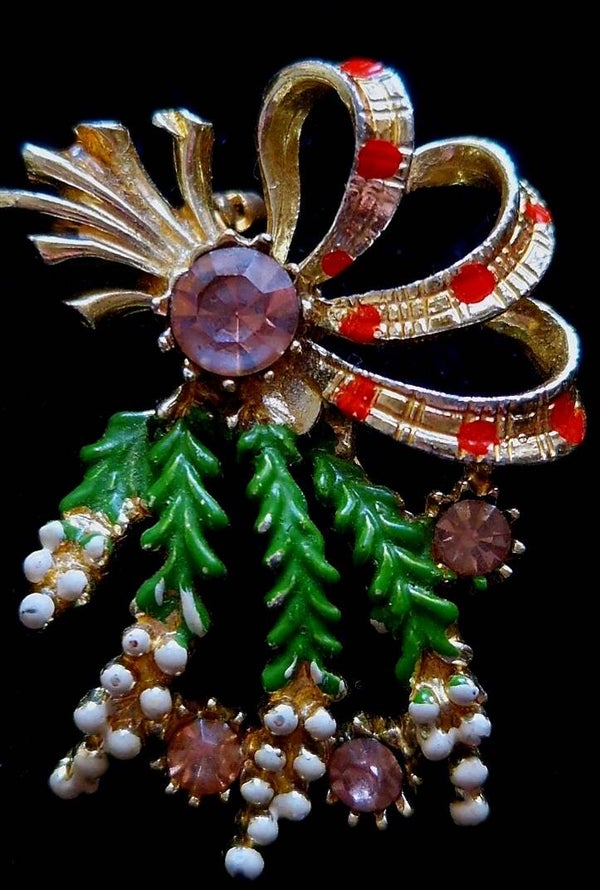Lucky Scottish Heather Brooch