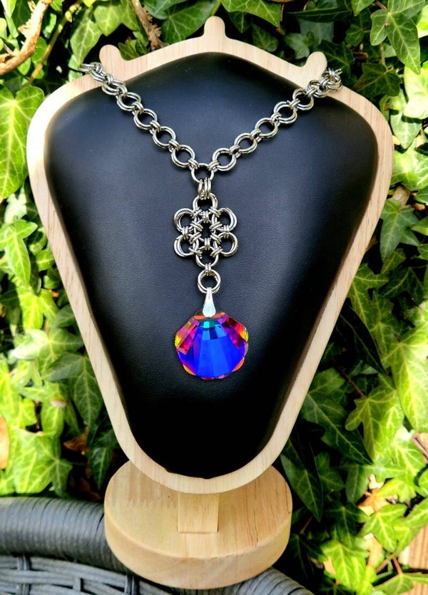Chainmail Shell Necklace
