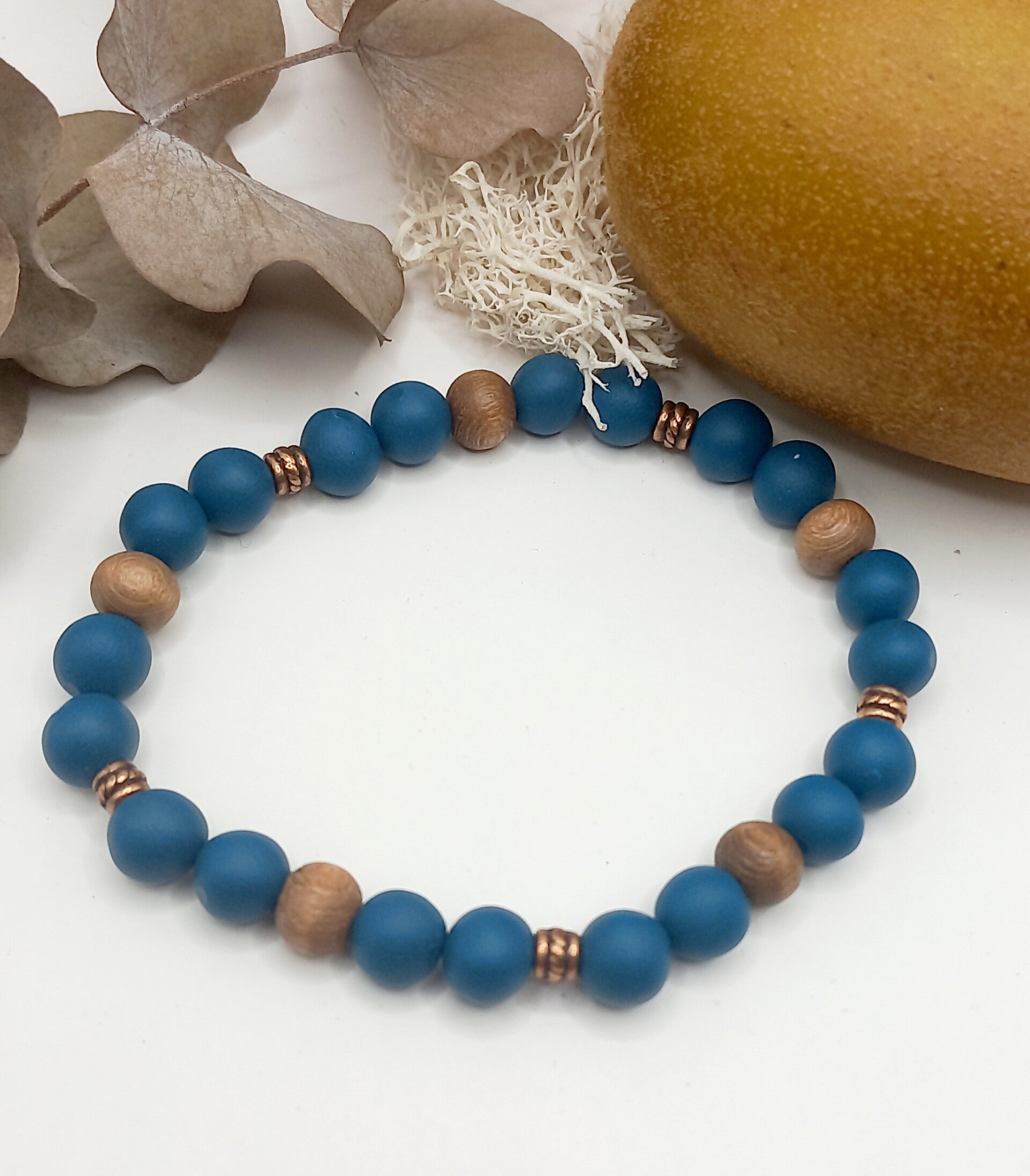 Bracelet  bleu pétrole et bois