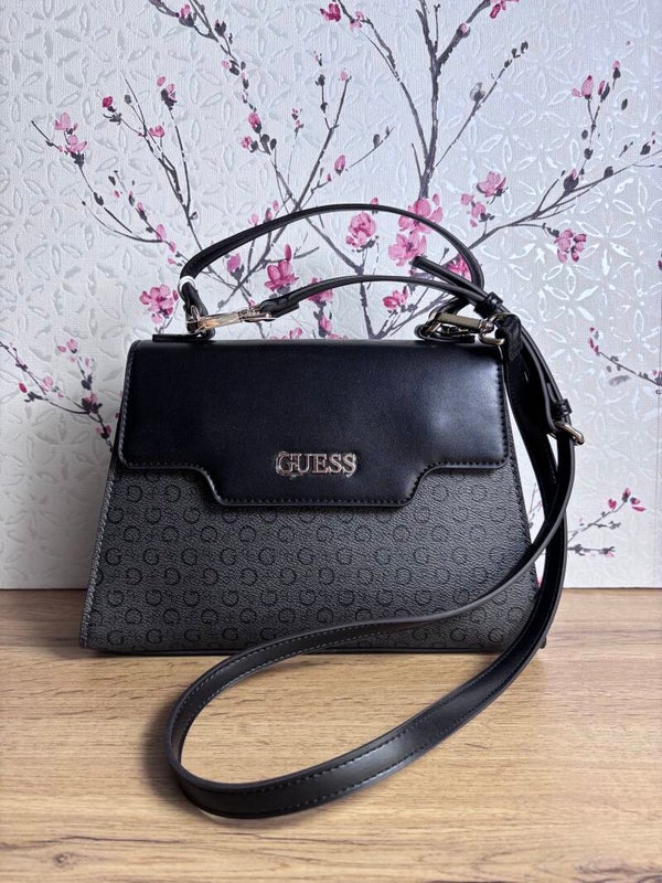 Torebka Guess 09