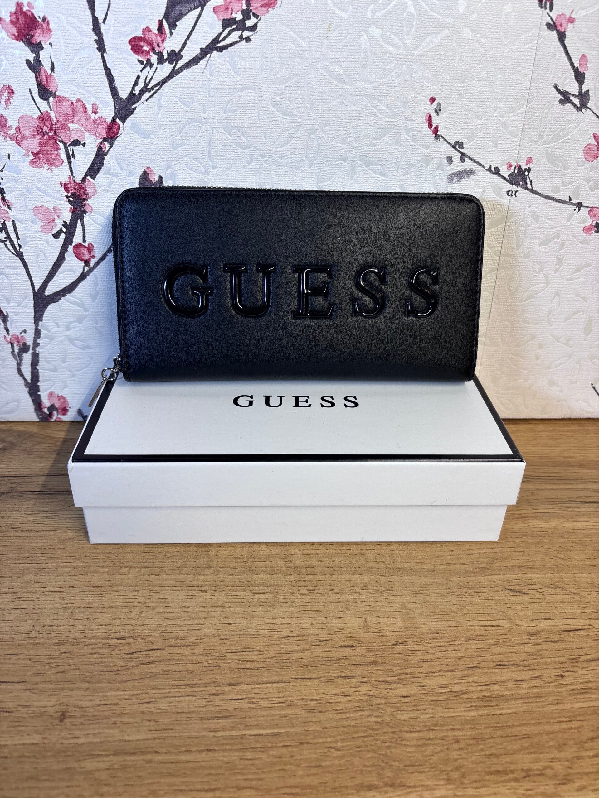 Portfel Guess 01