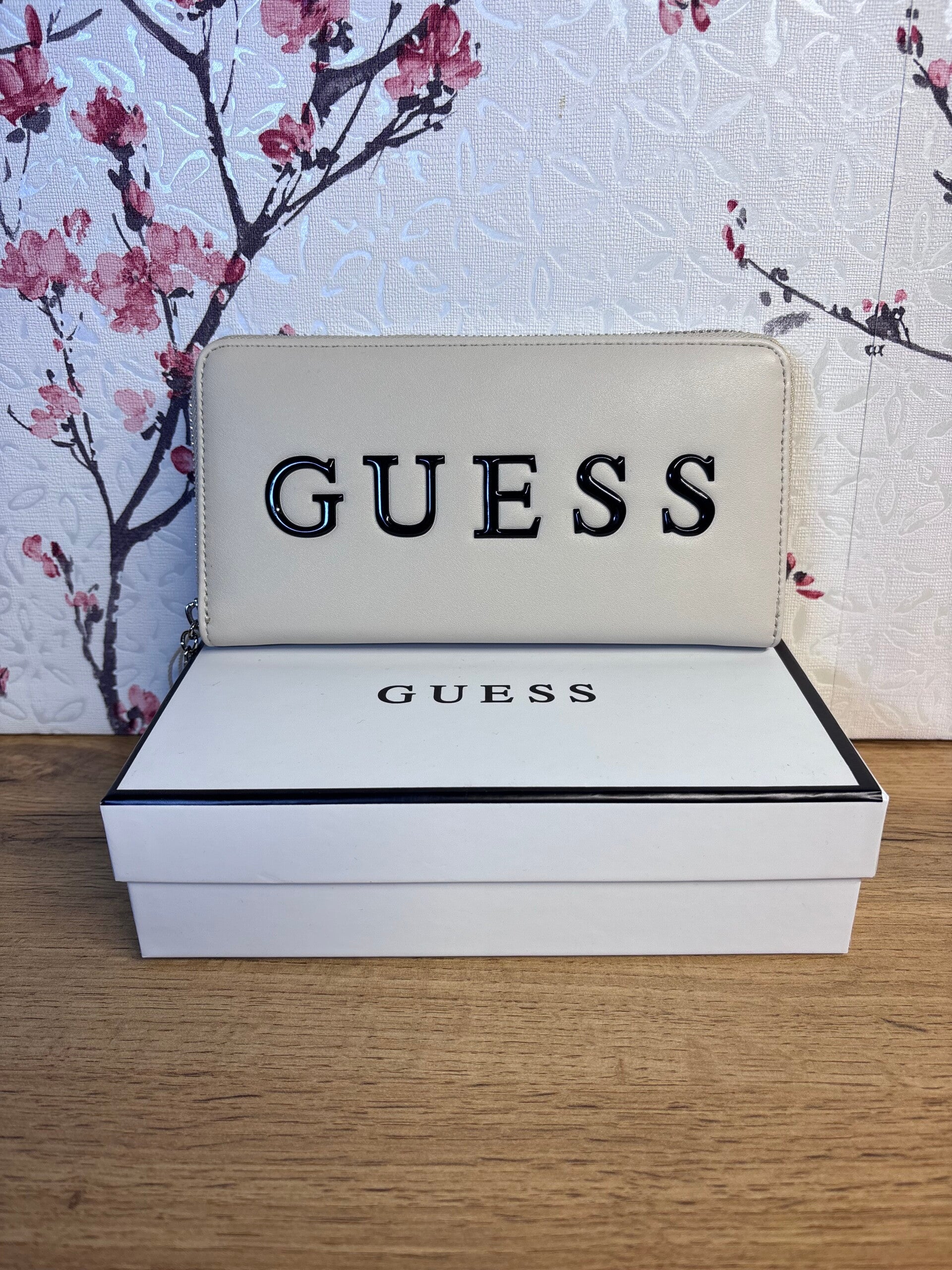 Portfel Guess 02