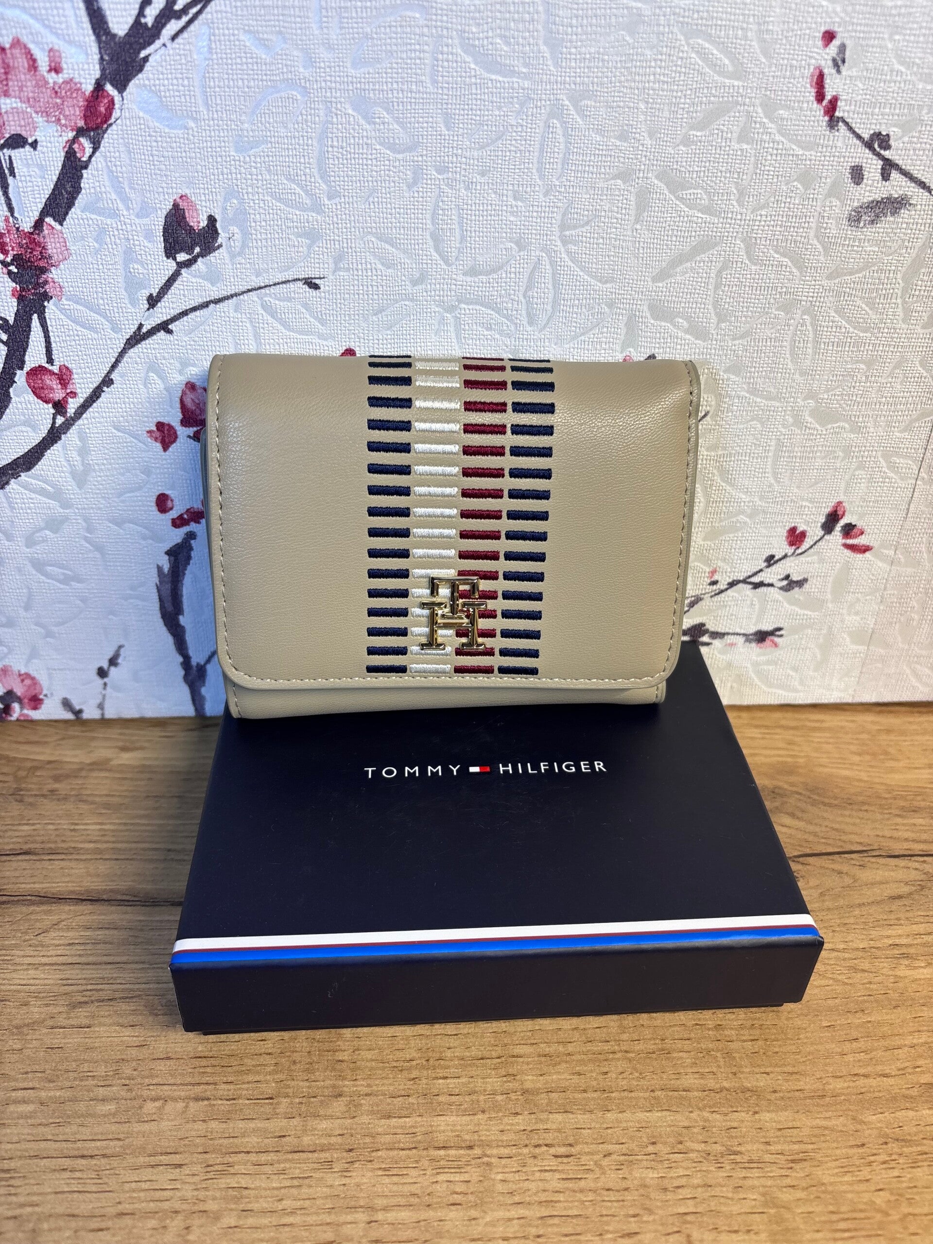 Portfel Tommy Hilfiger 01