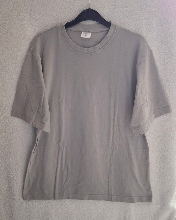#C21 - Grijze t-shirts