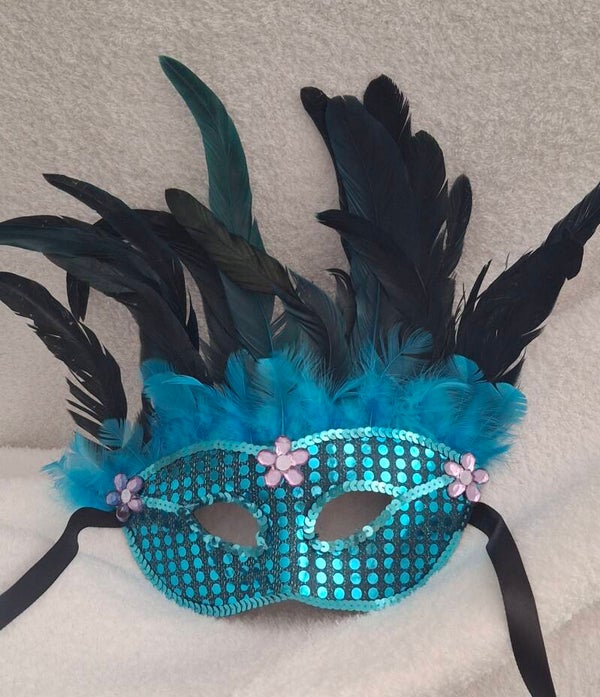 #A29 - Blauwe masker met veren