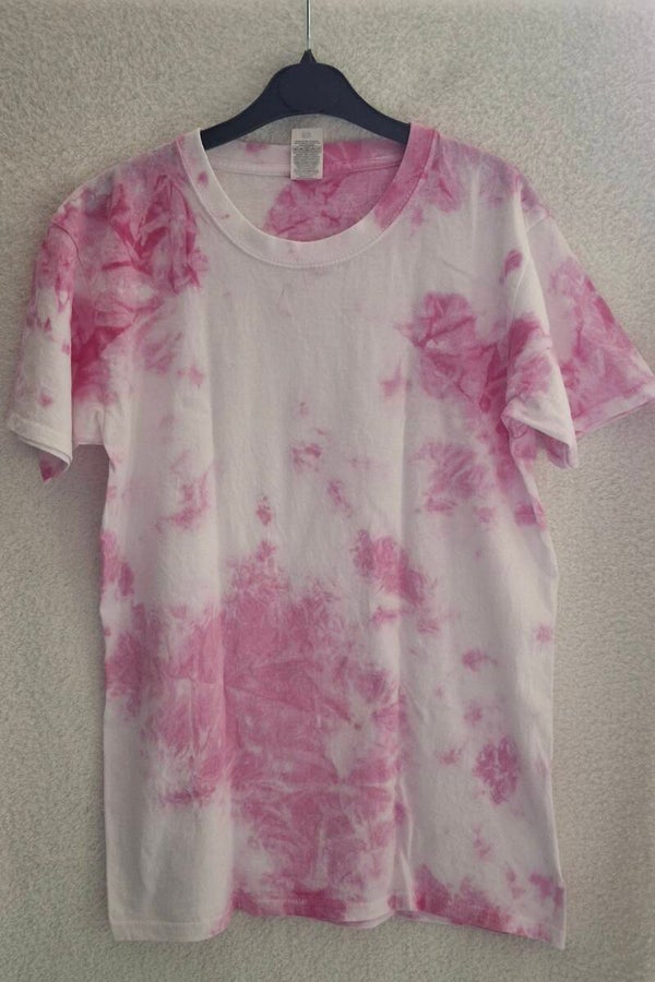 #C27 - Wit/roze TieDye t-shirt