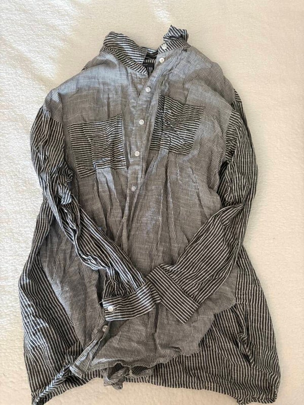 #C7 - Grijze streepjes blouse