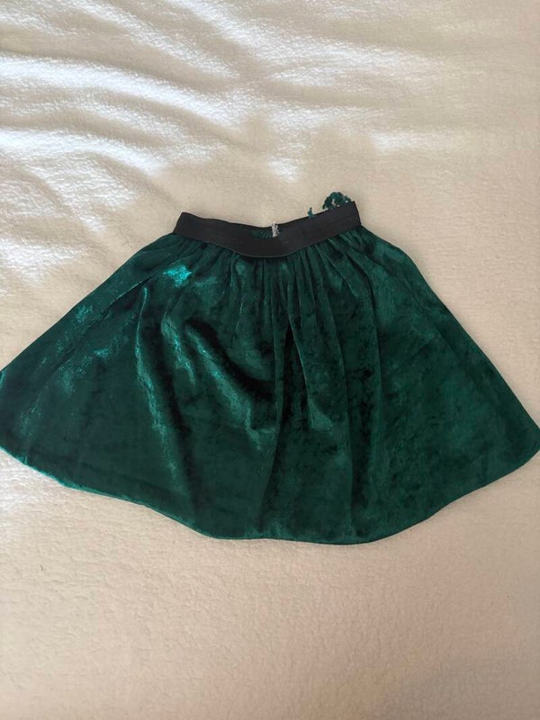#B14 - Groen velours rokjes