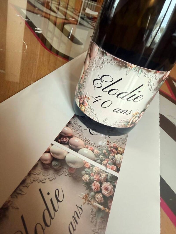 étiquettes de champagne personnalisés