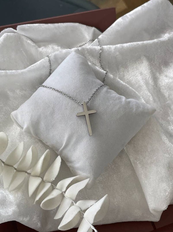 Bracelet acier argenté et croix