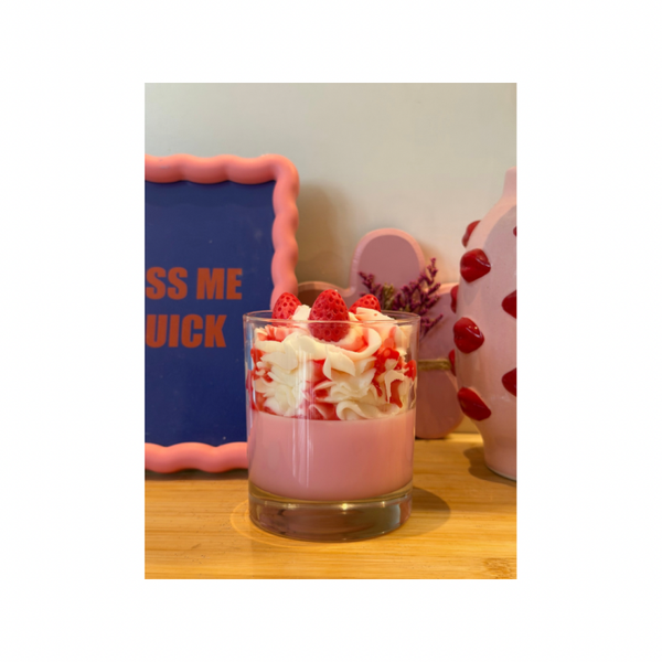 Strawberry Sundae Geurkaars