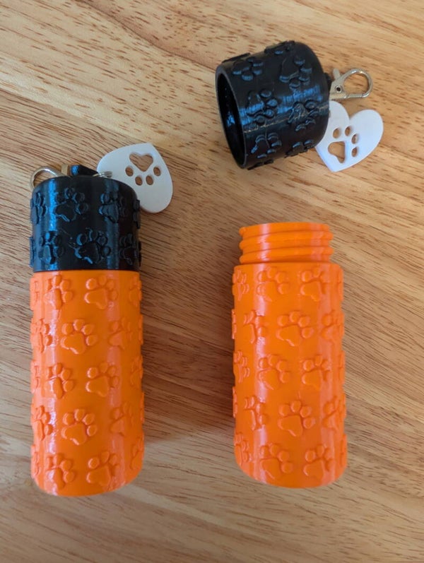Paw Print Twist off Keychain
