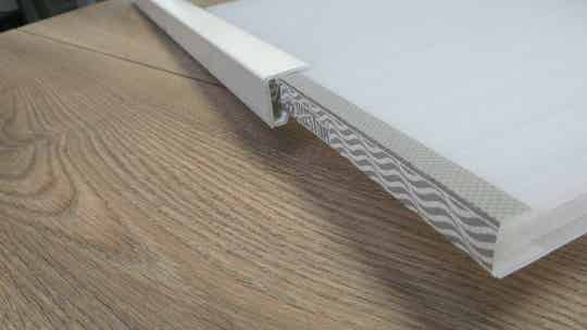 Aluminium lekdorpel 16 mm wit lengte 250 cm