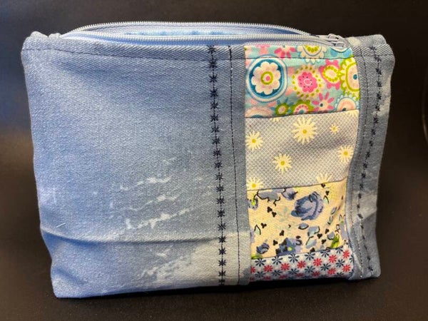 Trousse en jean  et tissus bleu
