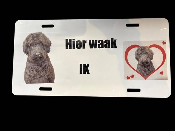 Bordje met foto en tekst