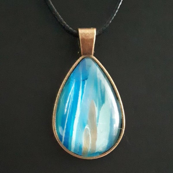 Unique ocean-colored teardrop necklace hanger (with FREE chain) Product # AGTMBcab1