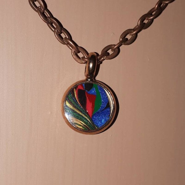 Unique multi-colored round necklace hanger (with FREE chain) Product # BCSM4