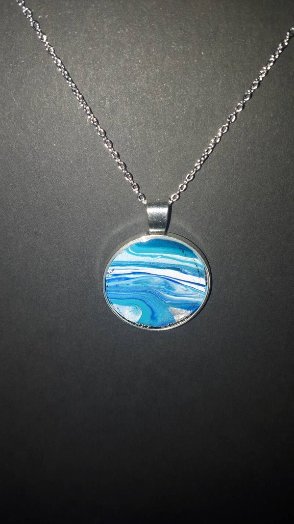 Unique ocean-colored circular necklace hanger (with FREE chain) Product # SCMB2