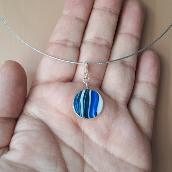 Unique ocean-coloured circular necklace hanger (with FREE chain) Product #SCSB1