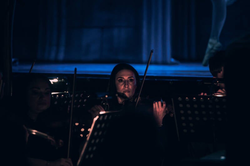 swanlake-jubadiphotography-41-standard.jpg