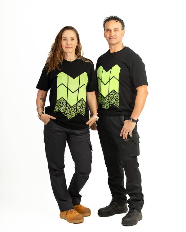 Kia Kitea Forestry Tee - Cotton - Pango/Black