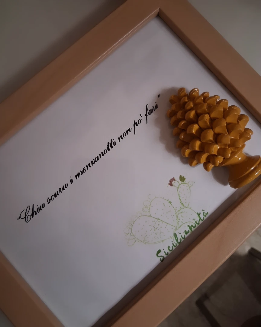 Cornice personalizzata con modo di dire siciliano