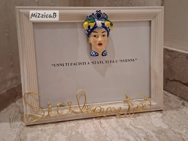 Cornice personalizzata con modo di dire siciliano