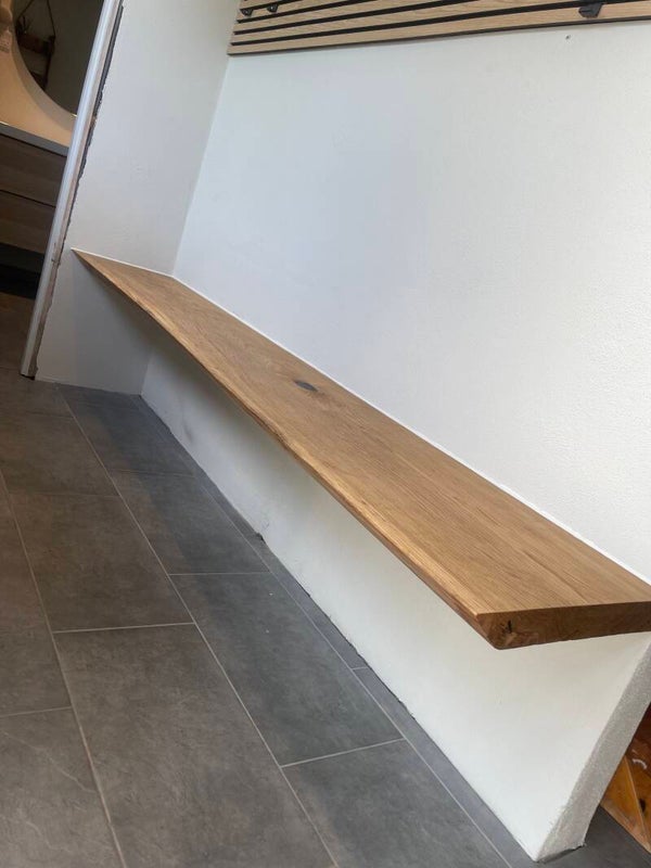 Svævende bæk