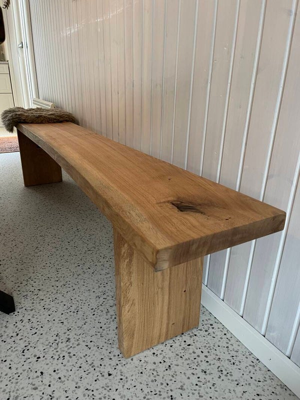Bænk i egetræ
