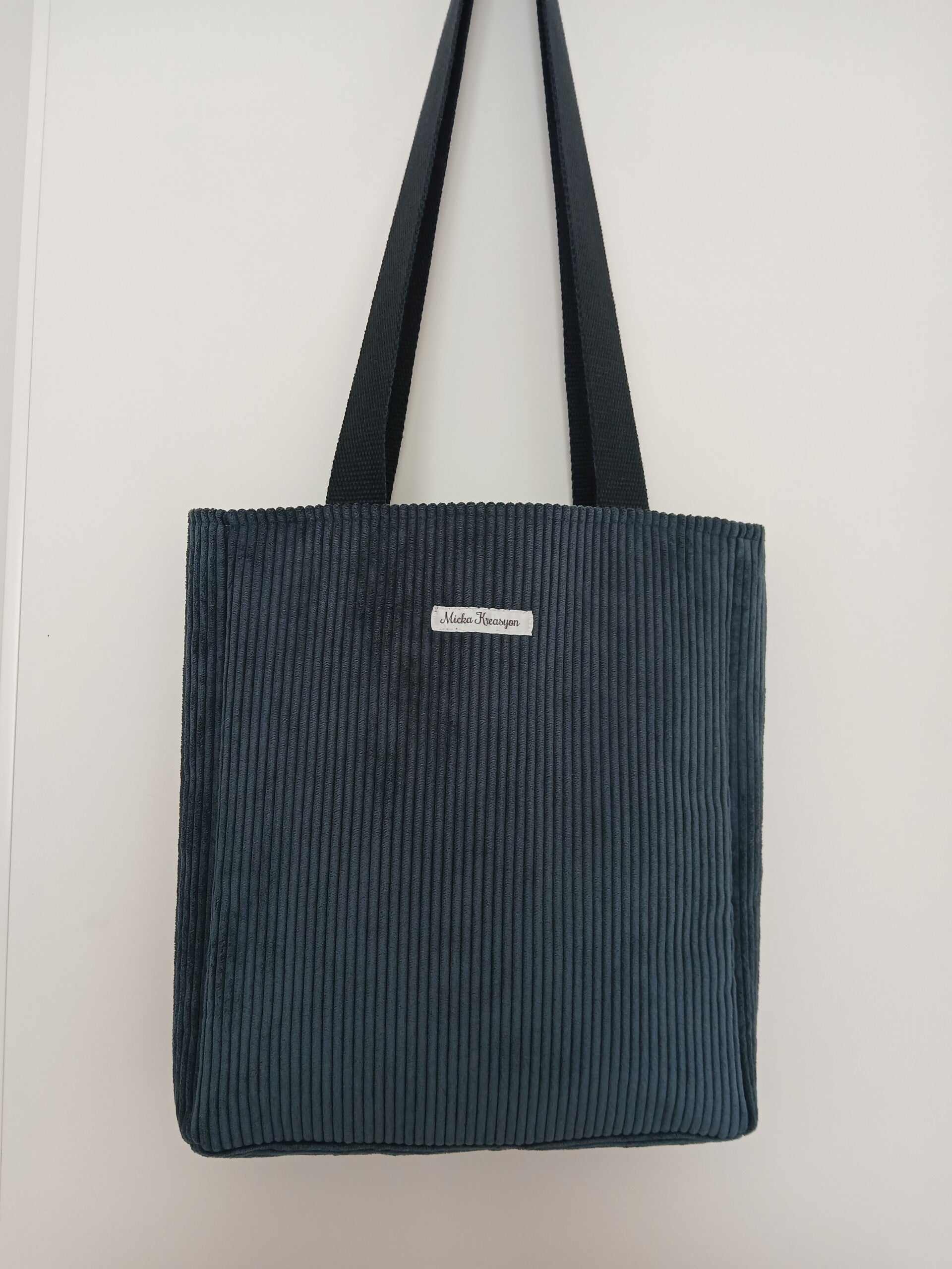 Sac en velours côtelé bleu marine