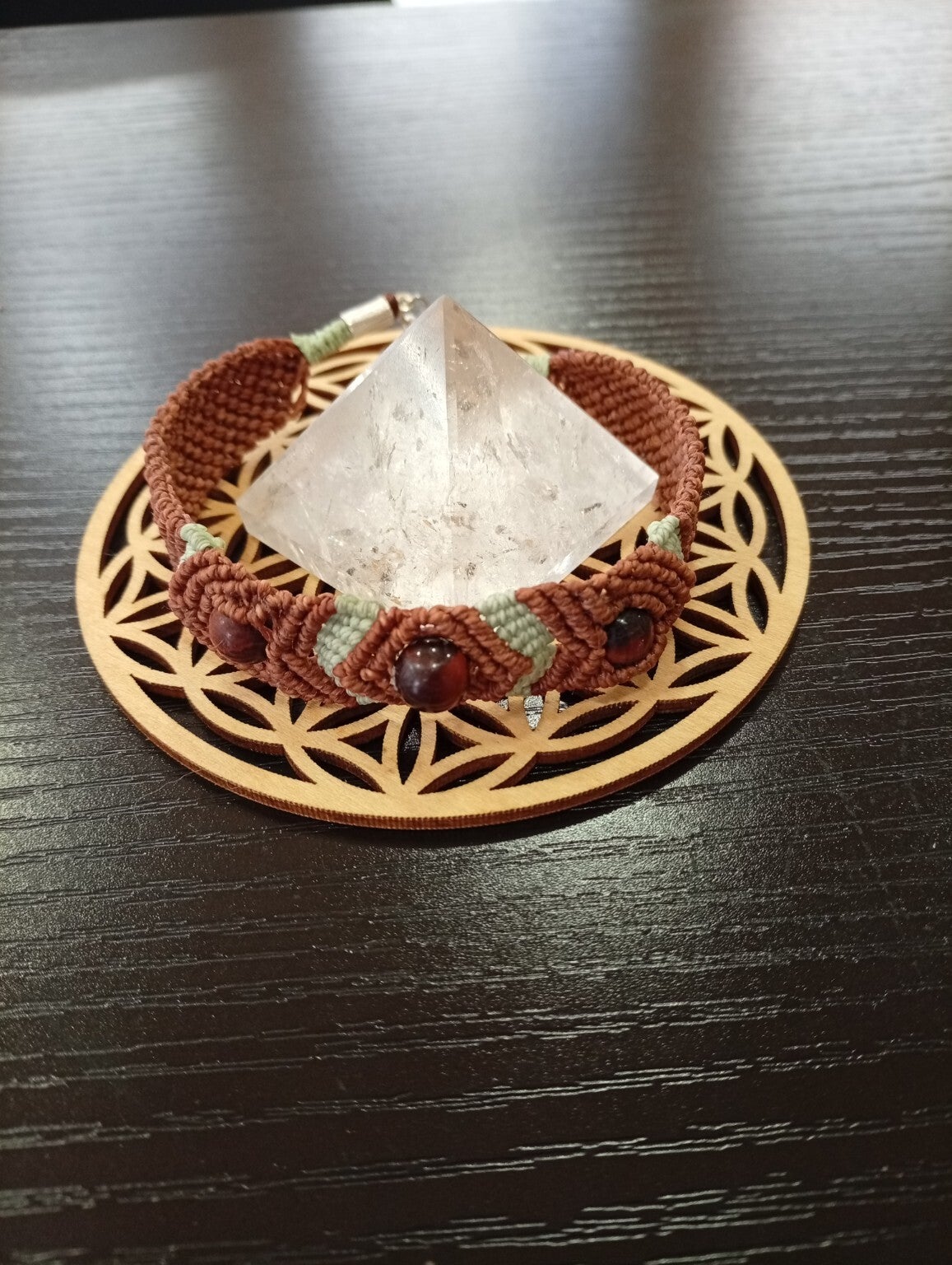 bracelet micro-macramé pour homme – Œil de Taureau ✨