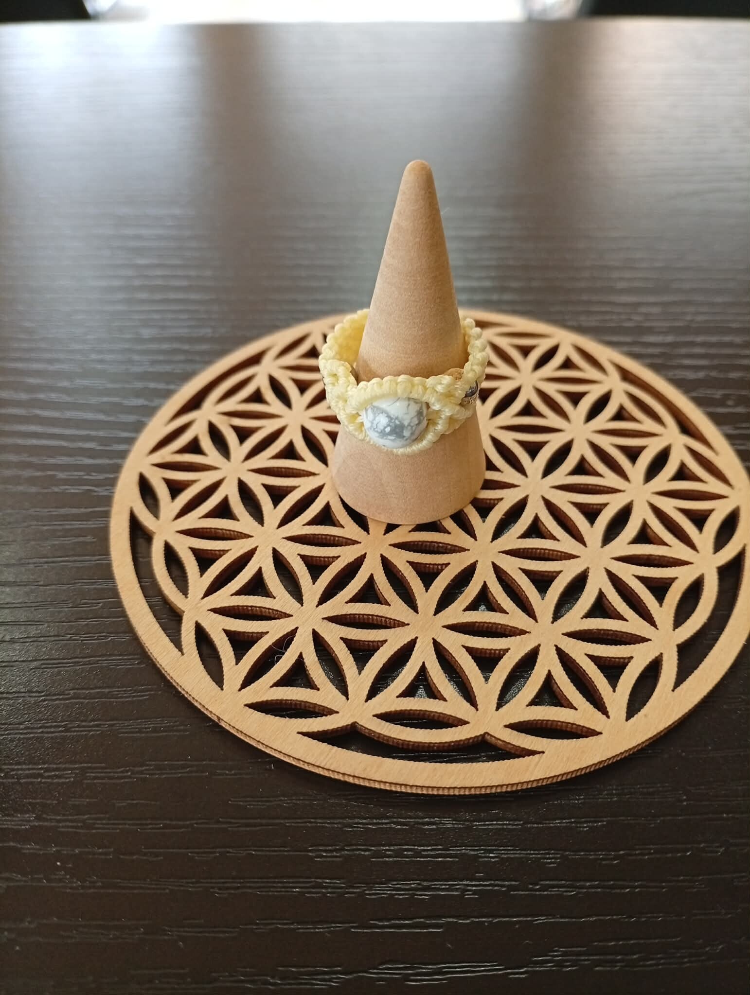 Bague Micro-Macramé & Howlite – Fait Main ✨